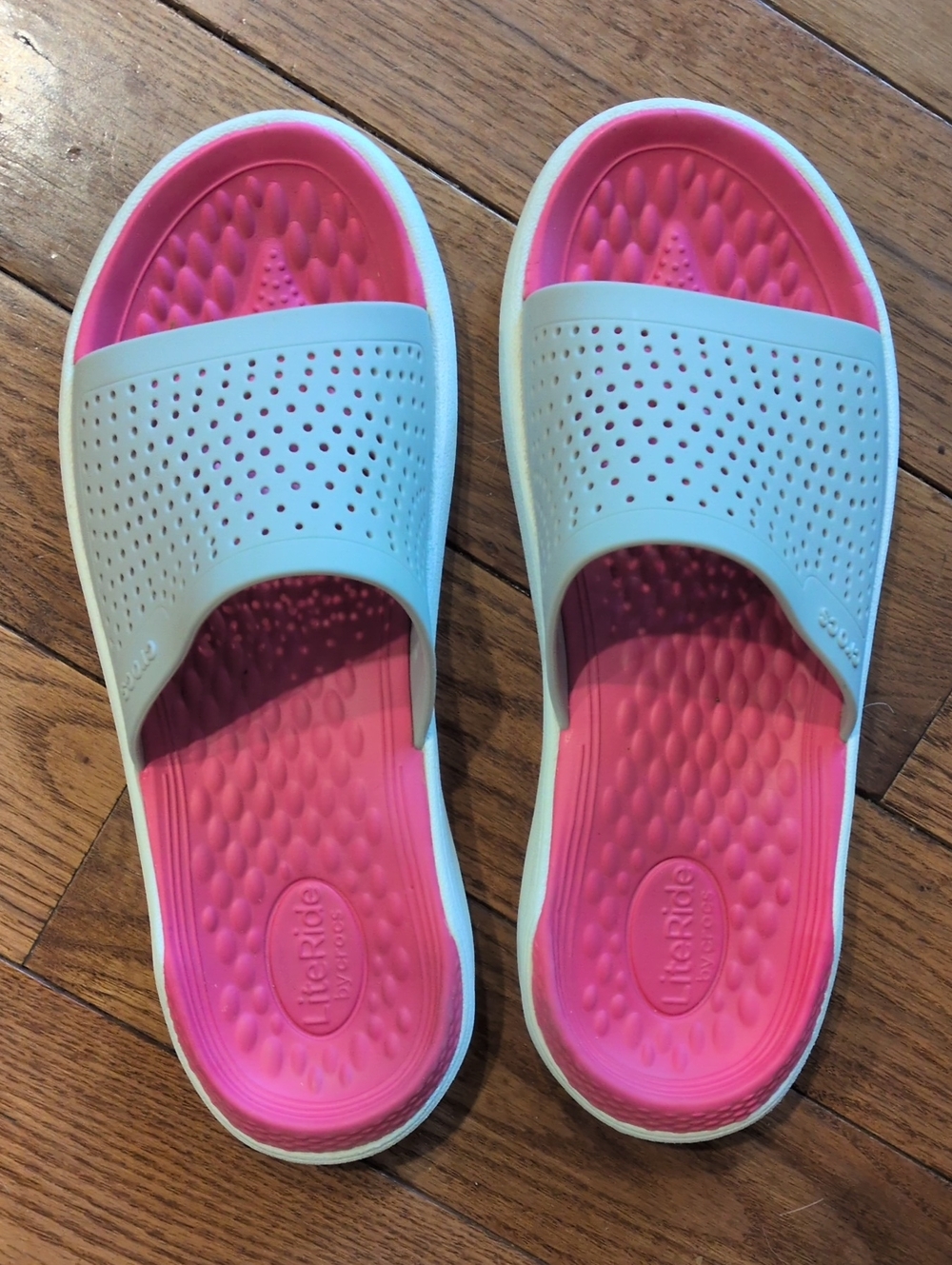 Crocs Slides